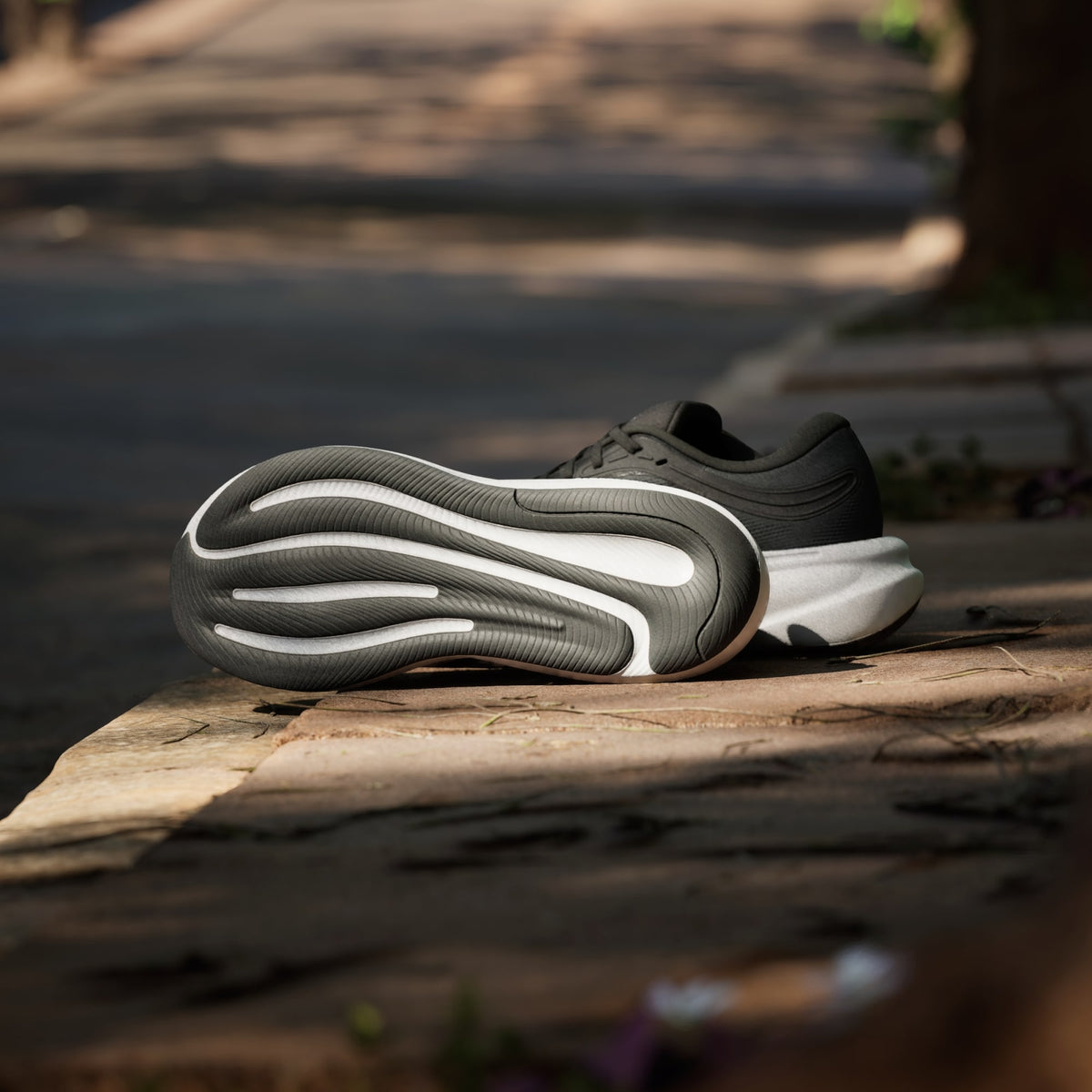 Zapatillas Running Response 2