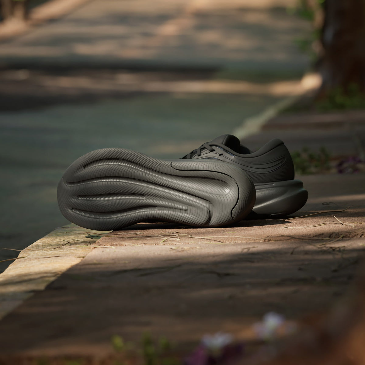 Zapatillas Running Response 2 Negras