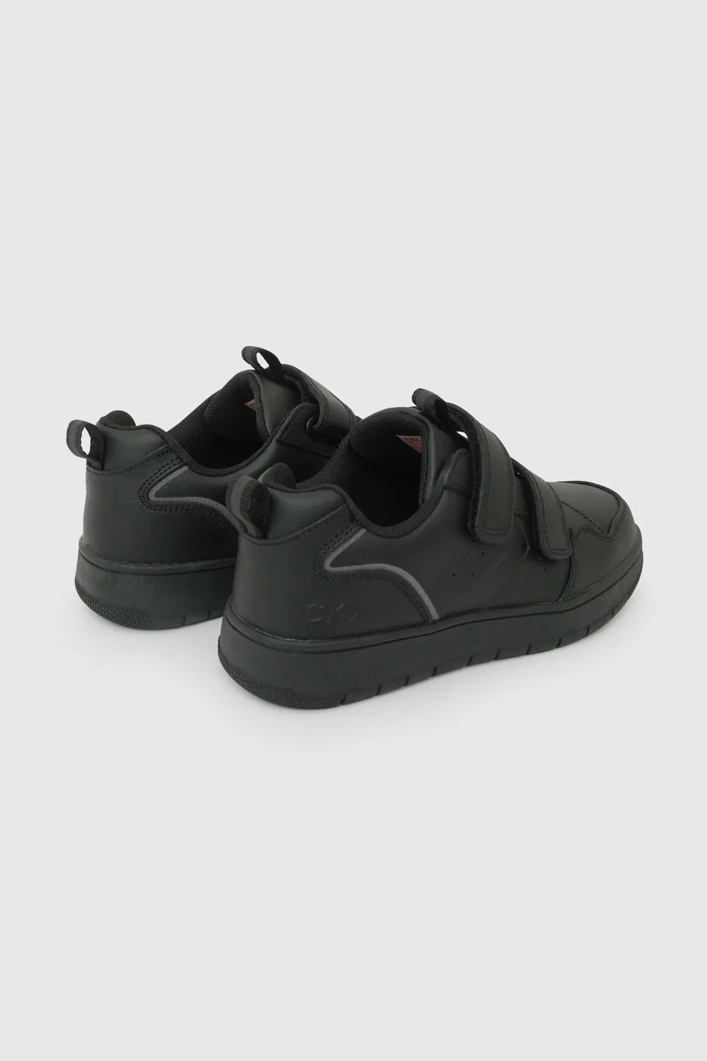 Zapatilla Escolar Unisex Con Velcros Negra