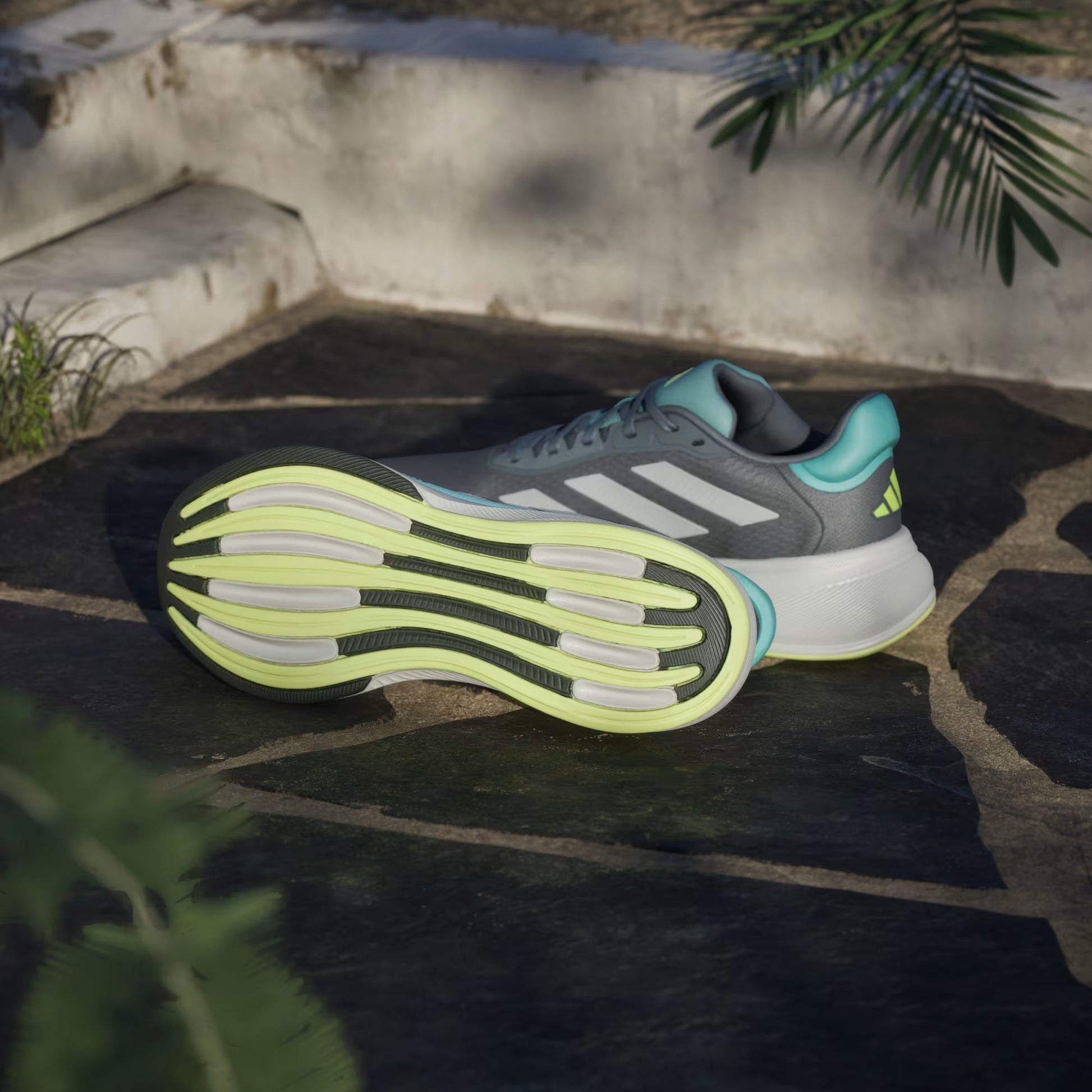 zapatillas-hombre-running-response-super-mint-ton