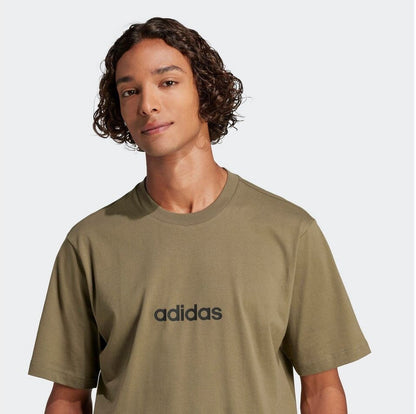 polera-hombre-essentials-linear-single-jersey-olive-strata