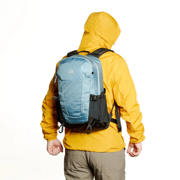 Mochila Deportiva Blunt 22L Doite Celeste