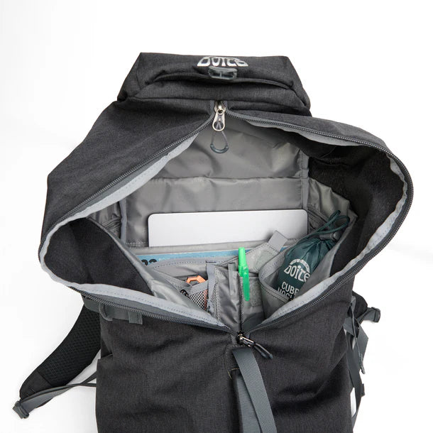 Mochila Hombre Urbana Alfa 28L Negro