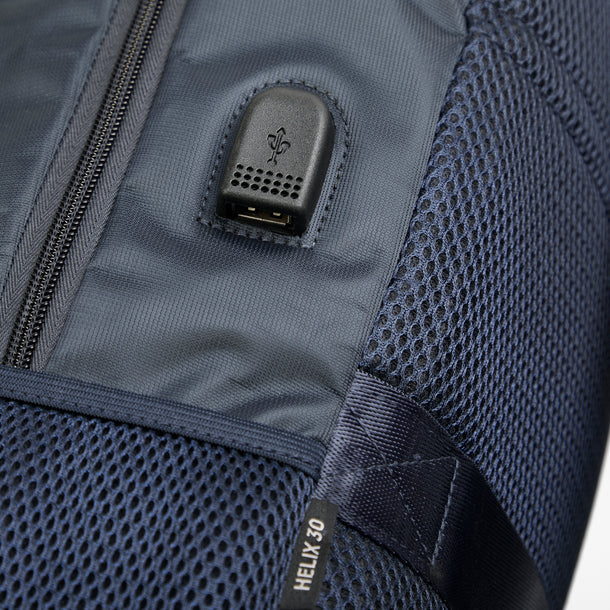 Mochila Hombre Urbana Helix 30L Doite Azul Marino