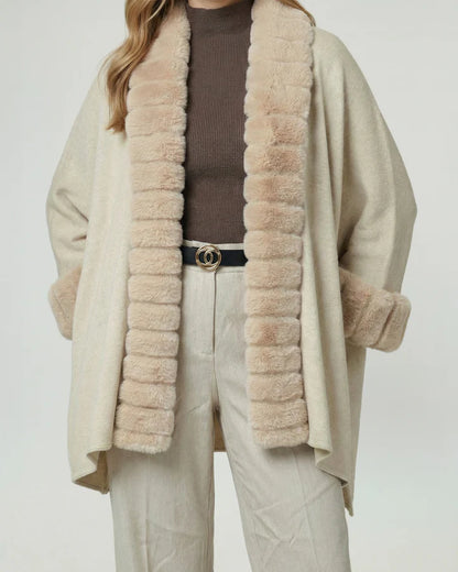 Poncho Mujer Lidia Overside Cuello Tipo Kimono Manga Caída Beige