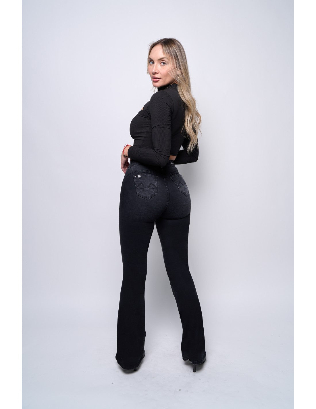 Jeans Mujer Flare Madison 4225 Negro
