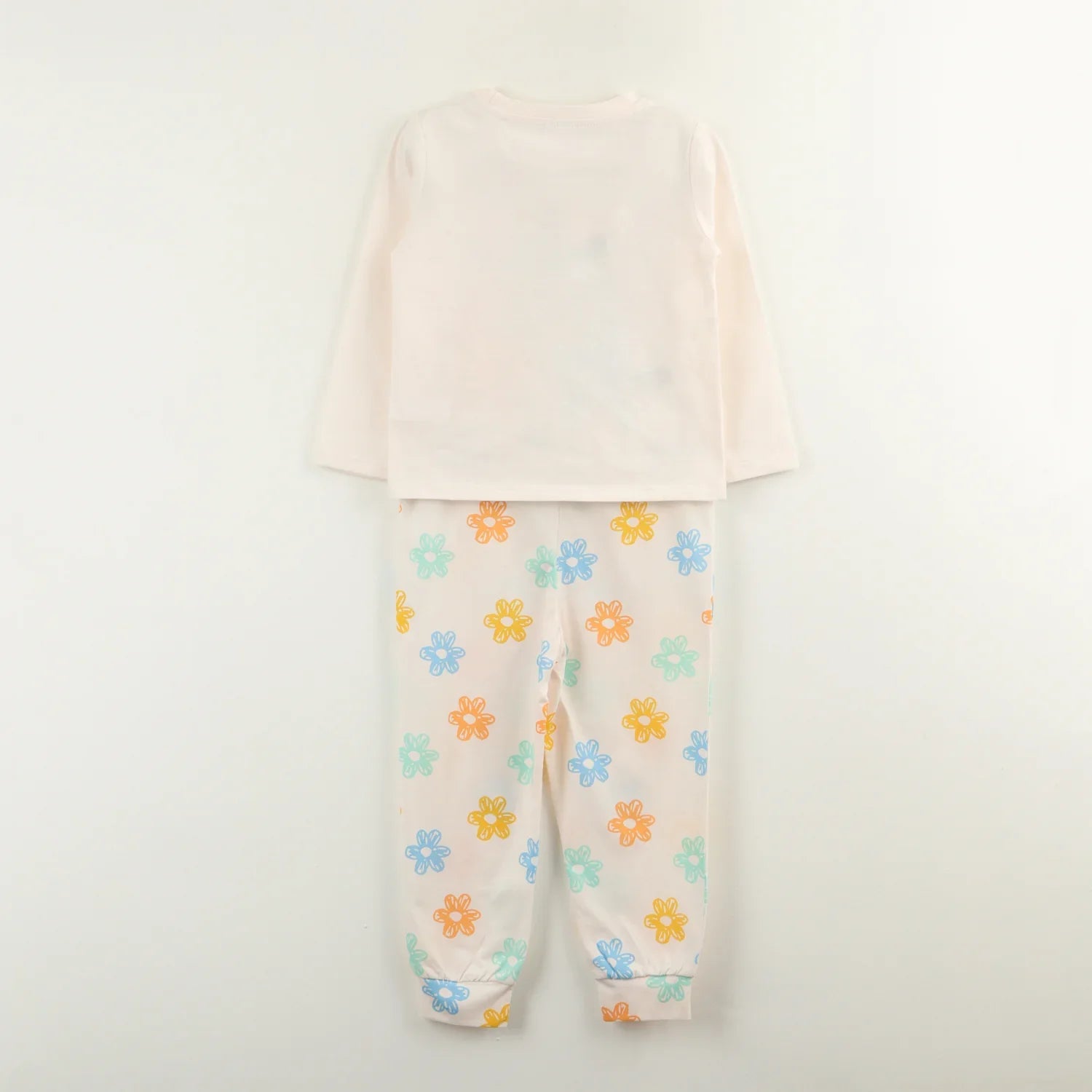 pijama-niña-beige-bingo-y-bluey