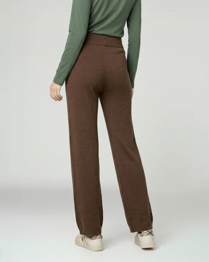 Pantalon Mujer Giovanna Regular Chocolate