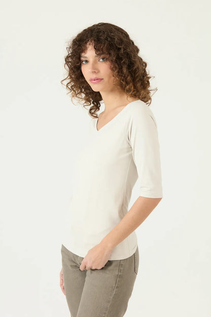 Polera Mujer Manga 3/4 Escote V Beige
