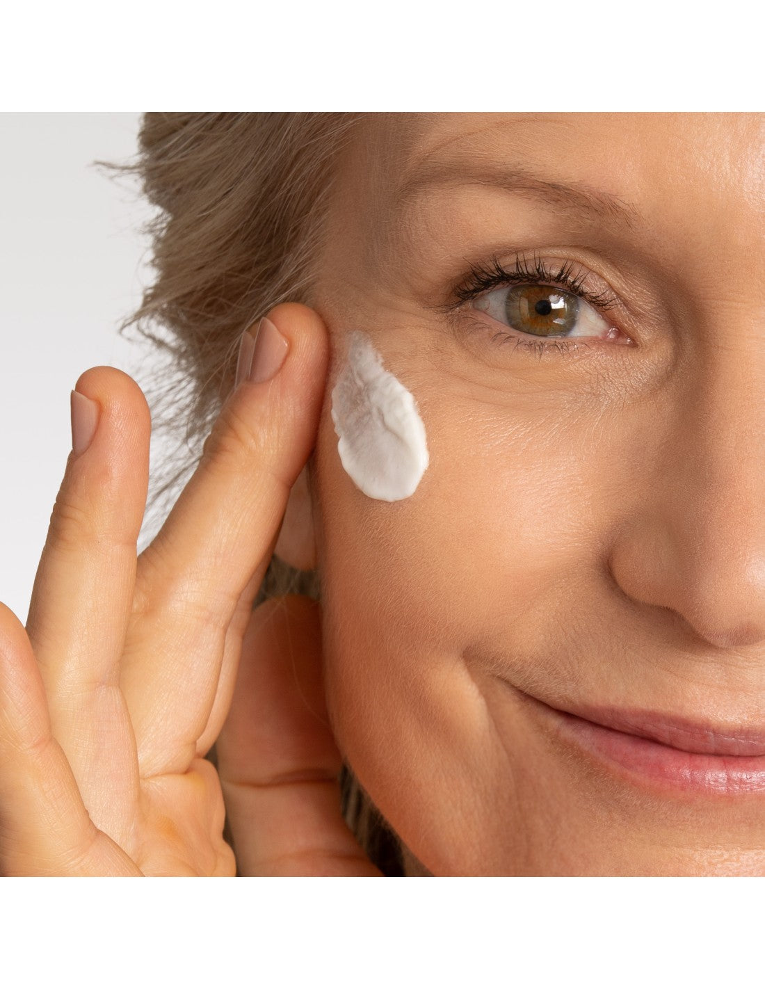 Crema Gel Antiedad Renergie Hpn 300 Peptidos Rich 50 Ml