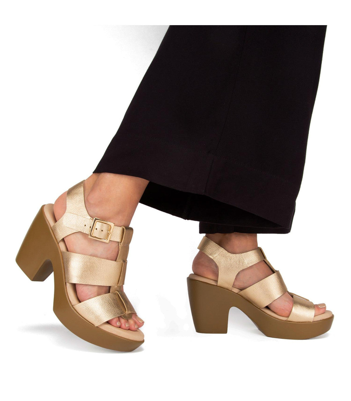 Sandalia Mujer Dalia Dorado Hebilla