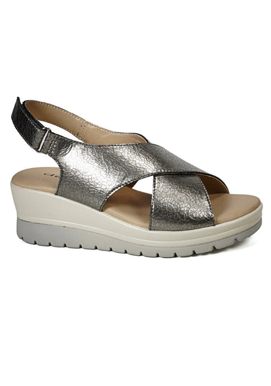 Sandalia Mujer Cuero Ebere Plateado