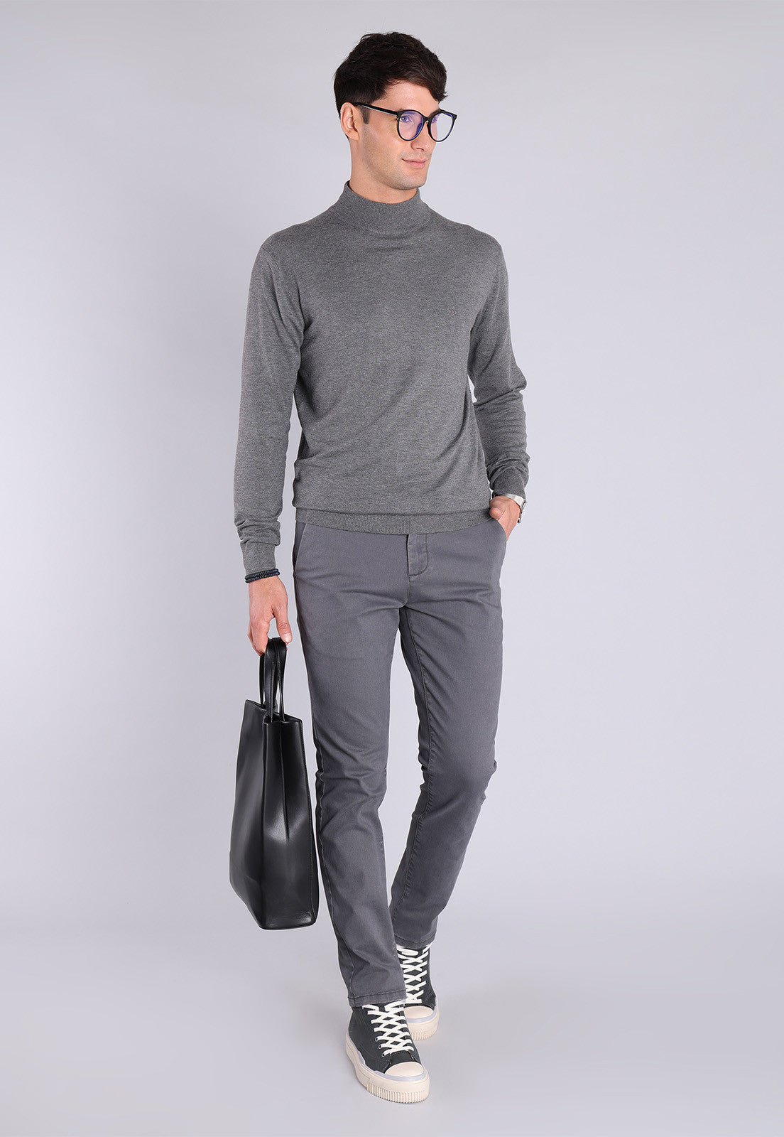 Sweater Hombre Cuello Alto Gris