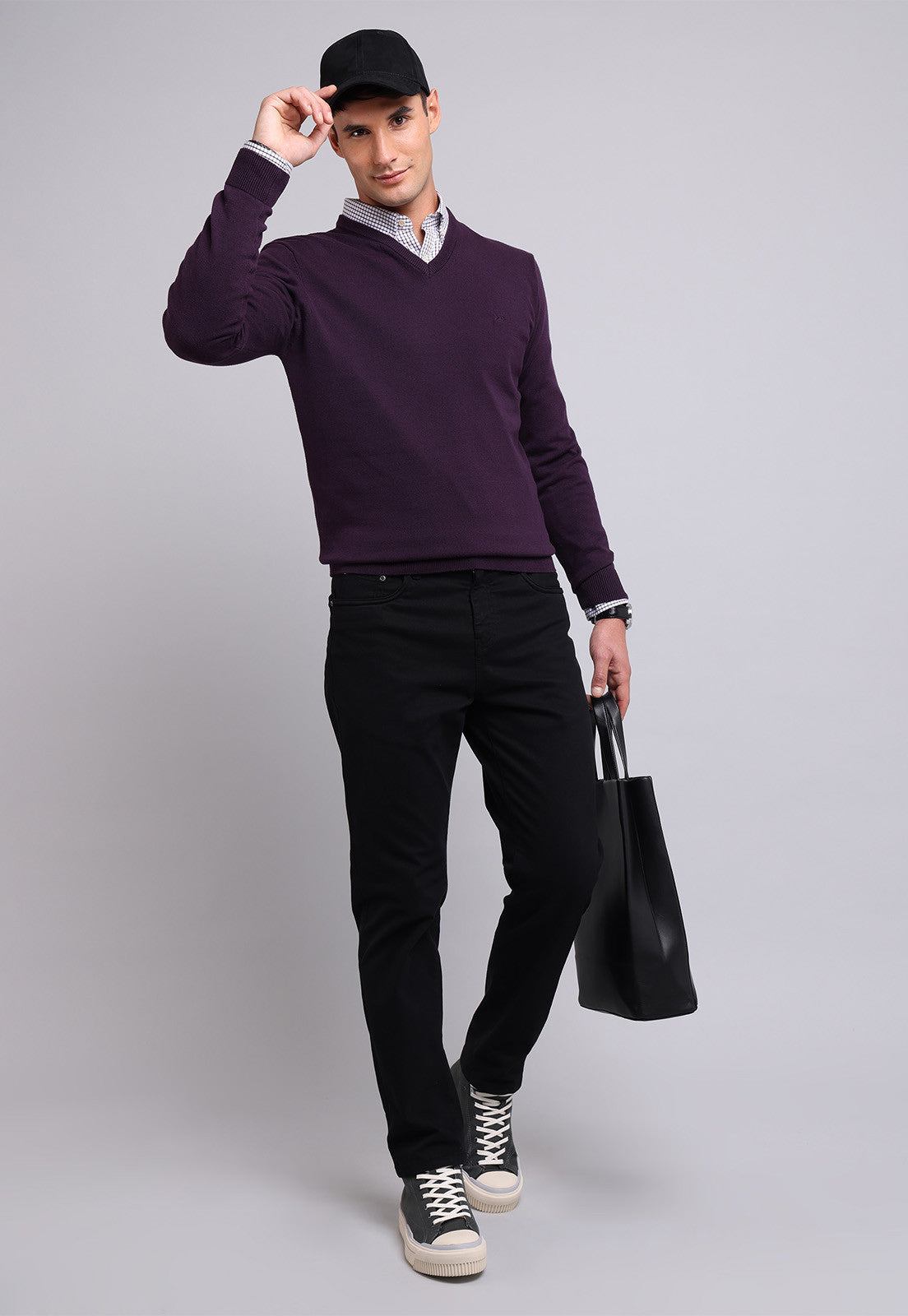 Sweater Hombre Cuello V Morado