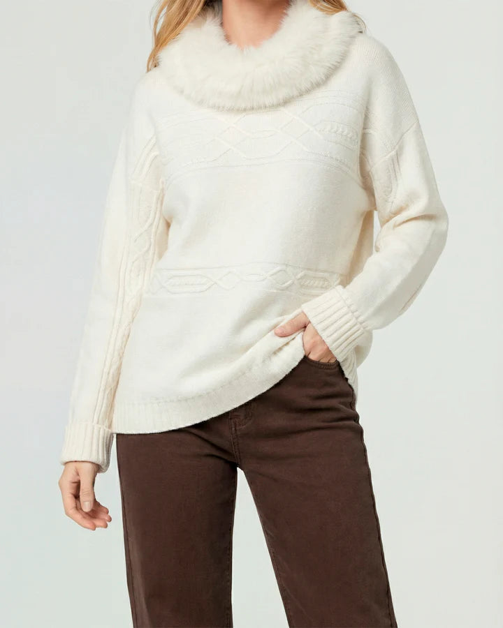 Sweater Mujer Giovanna Relaxed Cuello Redondo Pelos Manga Caída Crudo