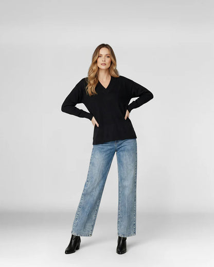 Sweater Mujer Giovanna Relaxed Cuello En V Manga Caída Negro